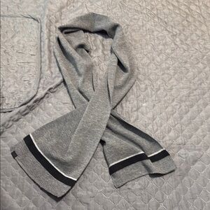 Levi's Gray and Black Knit Scarf